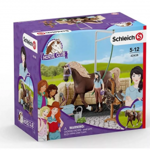 Washing Area + Emily & Luna