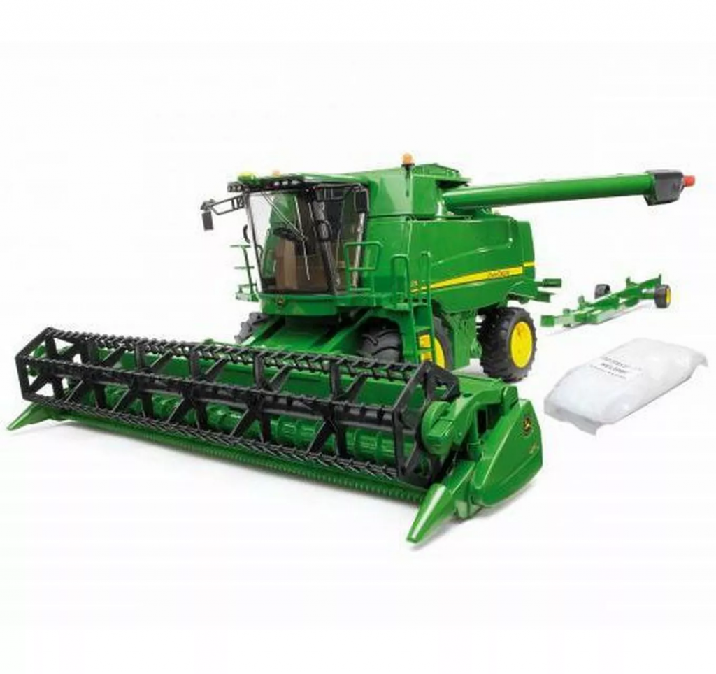 John Deere T670i Combine