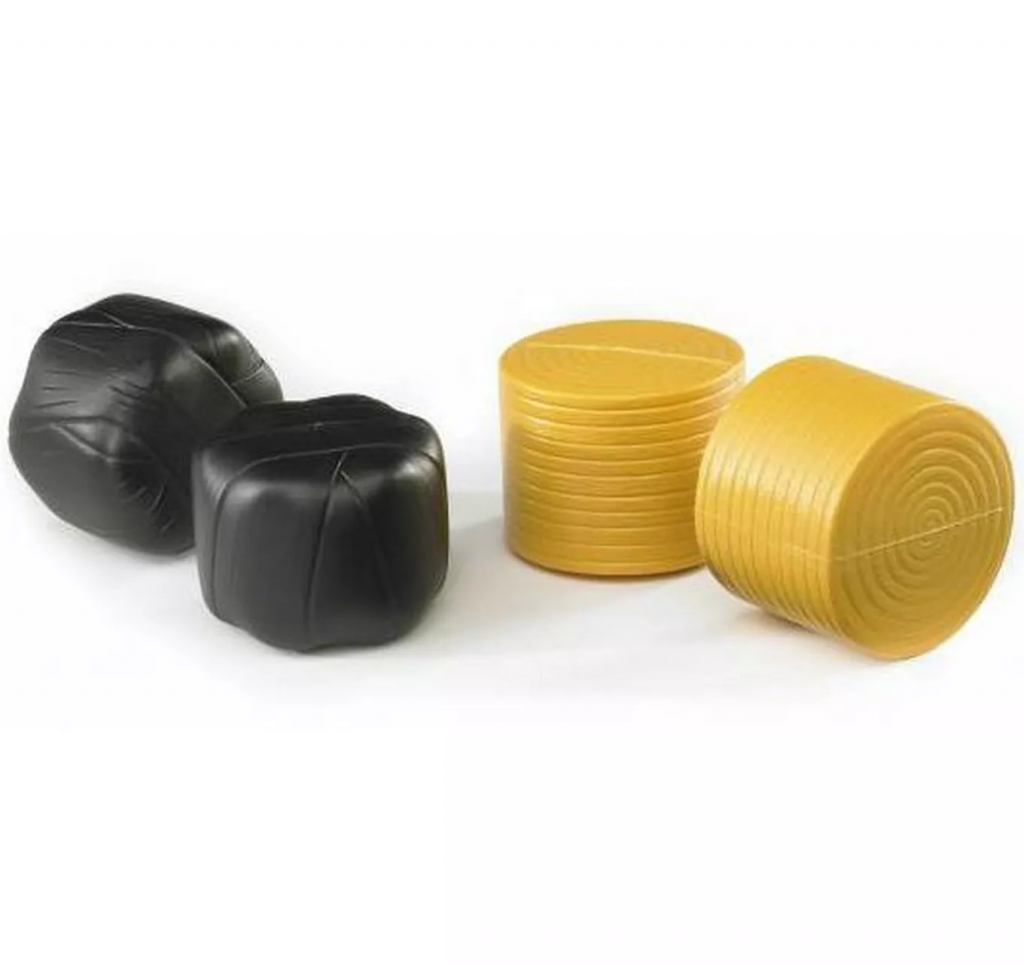 Mixed Round Hay Bales - 4pk