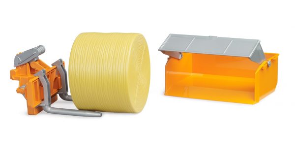 Tractor Loading Box with Forks & Round Bale - Image 3